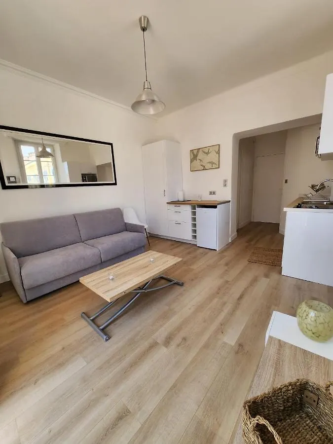 Apartment Amazing Studio - Grande Terrasse - Coeur De Ville - Wifi - Ac Nice France